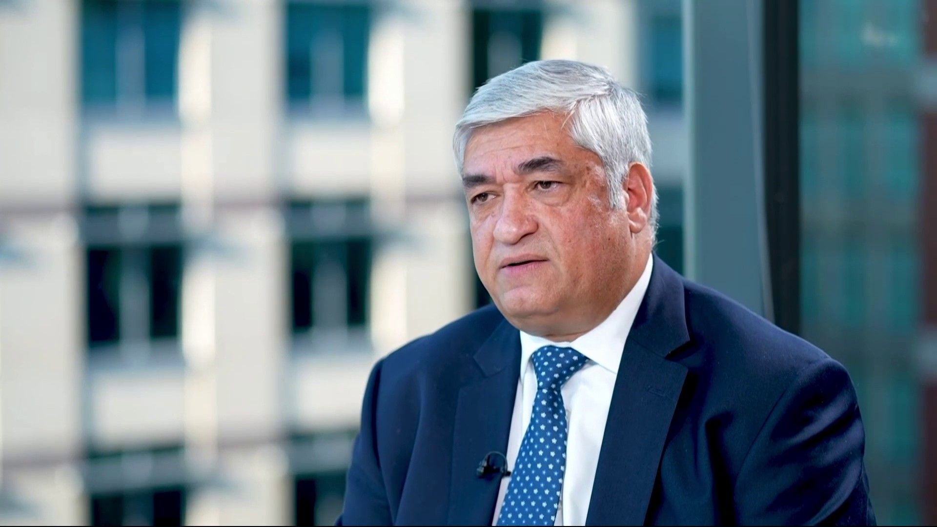 دادستان پیشین: محکومیت حمله انتحاری به سارنوالان‌ توسط طالبان 'طنز تلخ تاریخ' است