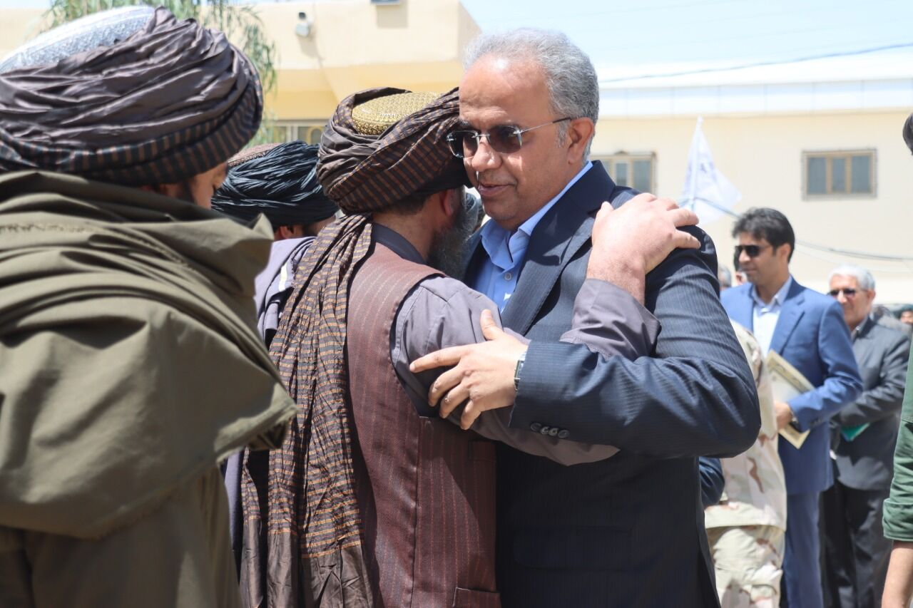 Iranian Governor Thanks Taliban For Water Release During Nimruz Visit