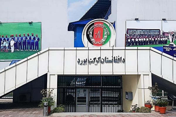 با وجود قطع انترنت، کریکتبورد خبر حامیان مالی تیم ملی را منتشر کرد