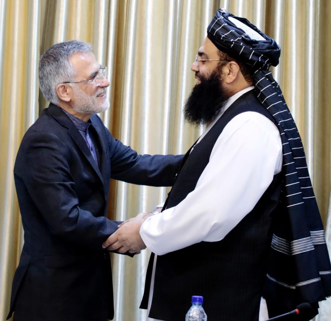 طالبان وایي، ایران افغانانو ته ۲۰۰زره کاري ویزې ورکوي