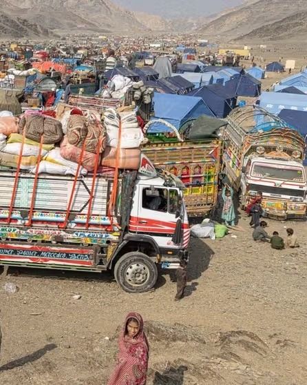 پاکستان در یک روز حدود چهار هزار مهاجر افغان دیگر را اخراج کرد