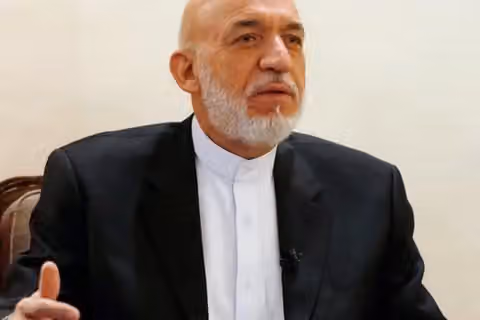 تا دختران به مکتب برنگردند، کرزی از طالبان «تعریف نخواهد کرد»