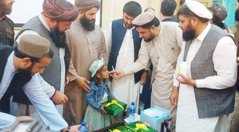 په ختیځ زون کې به له يو مېليون او ۳۰۰ زرو ډېر ماشومان د ګوزڼ ضد واکسين شي