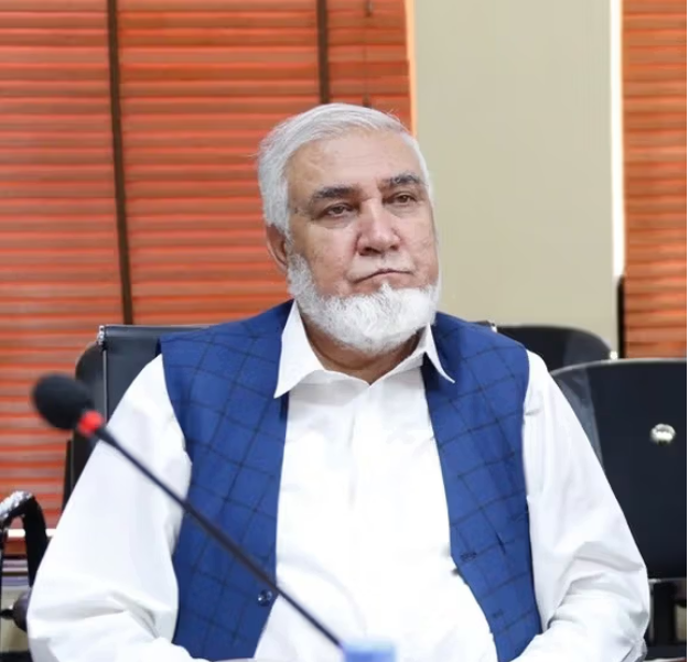 الکوزی: له پاکستان سره د افغانستان سوداګري په بشپړه توګه درېدلې ده