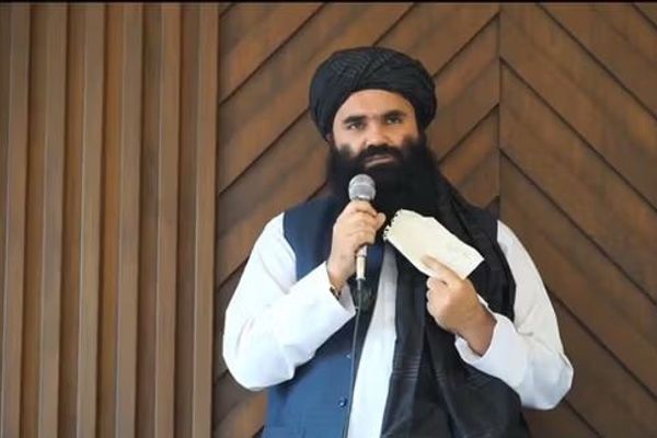 په کندهار او کابل کې د طالبانو اختریزې ویناوې، خو سراج الدین حقاني غایب دی