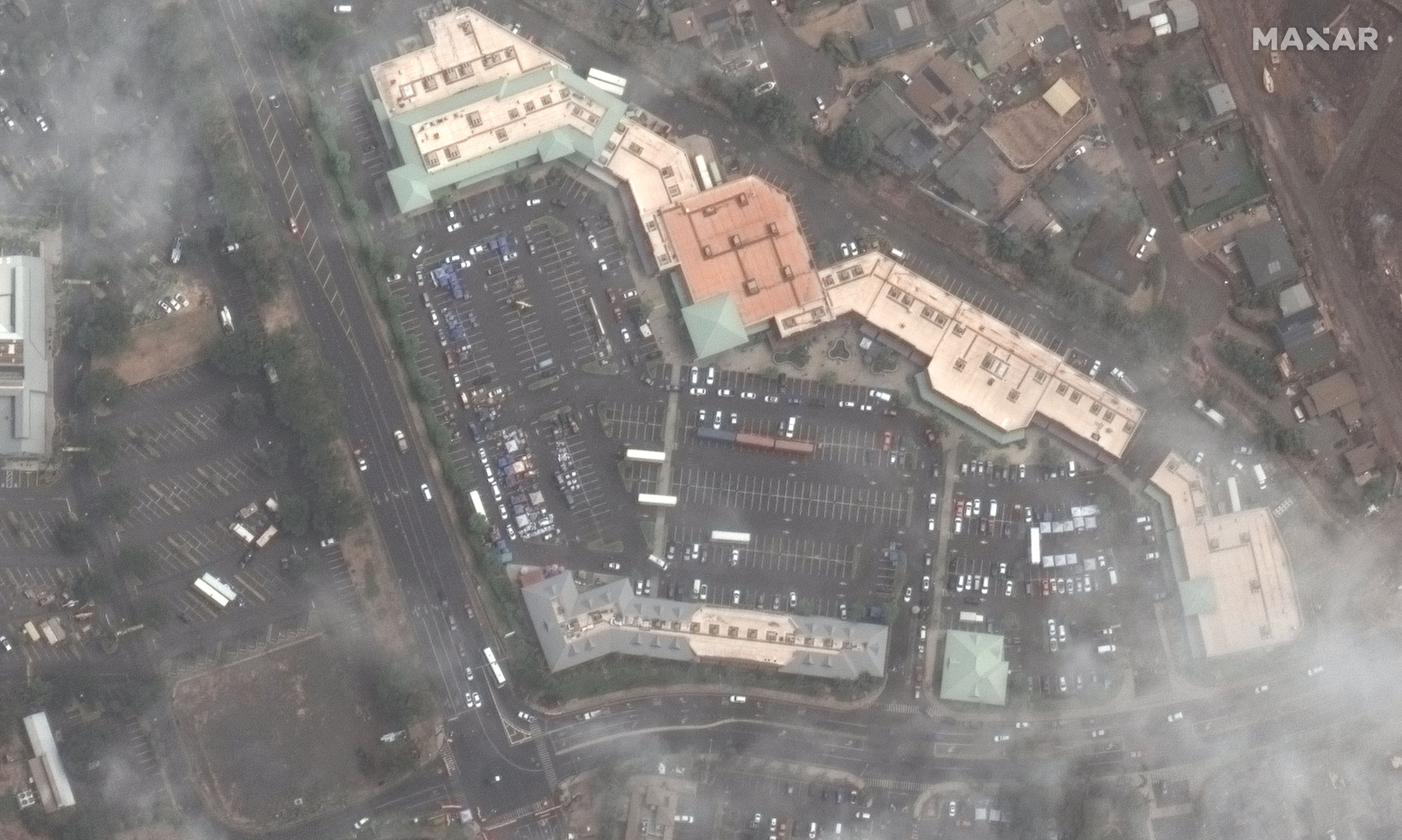 آتش‌سوزی در هاوایی امریکا؛ تلفات به ۱۱۱ نفر رسید و یک مقام محلی استعفا داد