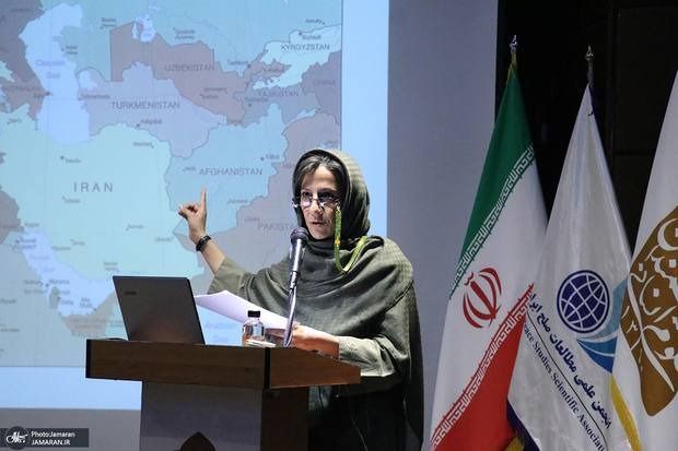 Migration of Afghan Elites From Iran Harmful For Country, Says University Prof. In Tehran