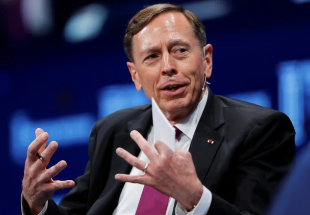 الرئيس السابق لوكالة الاستخبارات المركزية: بوتين ليس لديه نية لتحقيق السلام في أوكرانيا