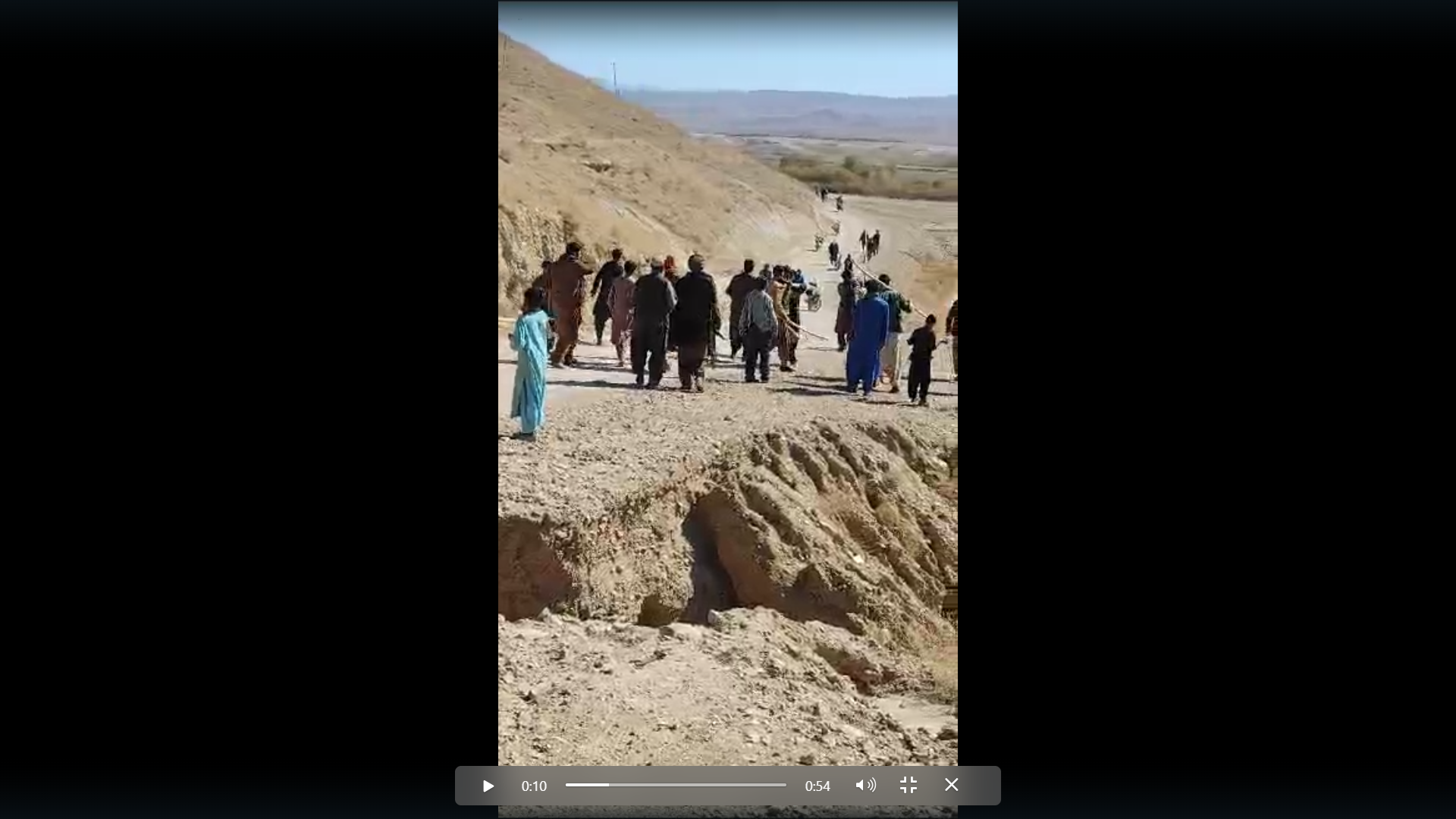 طالبان دست‌کم ۳۰ نفر را در ولایت غور به دلیل اعتراض علیه این گروه بازداشت کرد