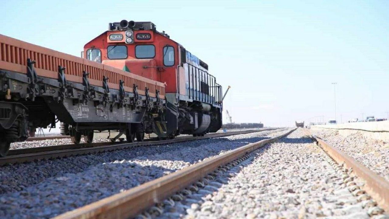 طالبان می‌گوید واردات ریلی از ایران به افغانستان پنج برابر افزایش یافته است