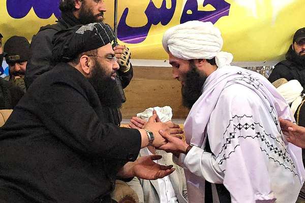 مولوي کبیر پر خلکو غږ کړی چې د «نظام او امنیت تخریبوونکي» پرې نه ږدي