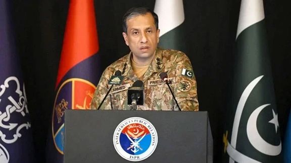 د پاکستان د پوځ ویاند: افغان قاچاق وړونکي د افغانستان په سیاست کې لاسوهنه کوي