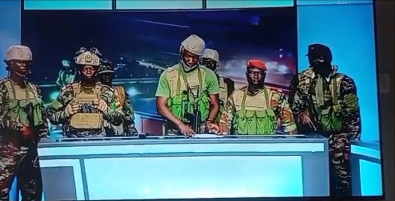 ارتش کشور افریقایی بنین با برکناری رئیس‌جمهور قدرت را در دست گرفت