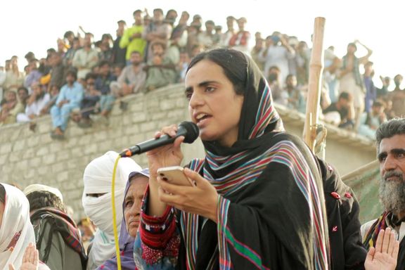 حکومت پاکستان بازداشت مهرنگ بلوچ، رهبر معترضان بلوچ را برای یک ماه دیگر تمدید کرد