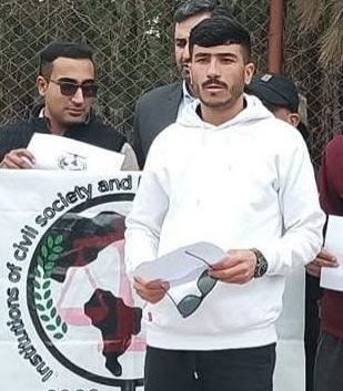 د بشري حقونو فعال احمد مجتبی محمدي له ۹ ورځو راهیسې د طالبانو په بند کې دی 