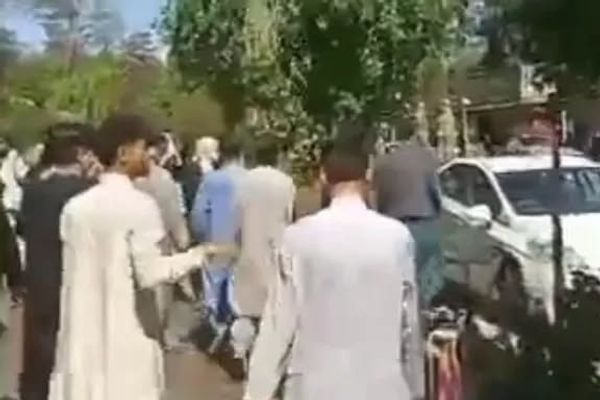 طالبانو یو ځل بیا د هرات د اوسېدونکو سوله ییز اعتراضونه وځپل