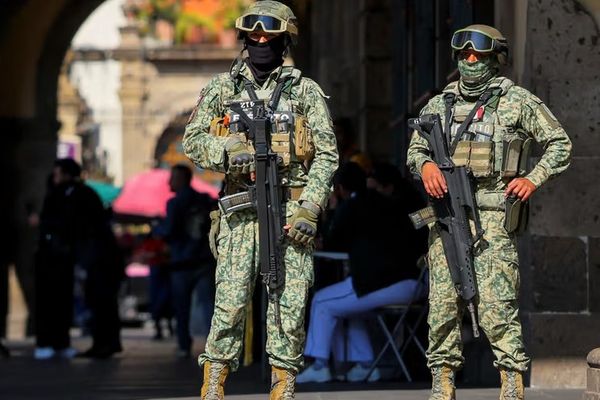 اېفبيای: تهران د امریکایي ځواکونو او ایراني مخالفانو لپاره په امریکا کې دوامداره ګواښ دی