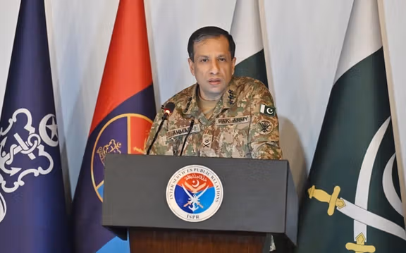 42 Pakistani Troops Killed as Army Blames Afghan Taliban for Militant Support