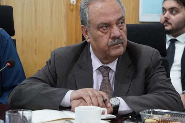 اصف درانی: افغانستان لاهم له بشري ناورین، سیاسي انزوا او امنیتي ګواښونو سره مخ دی
