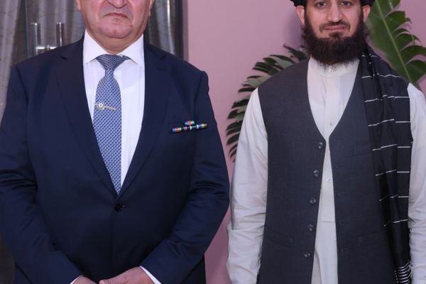 په مصر کې طالبانو او اذربایجاني چارواکو د دواړو هېوادونو د اړیکو پر پیاوړتیا خبرې کړي