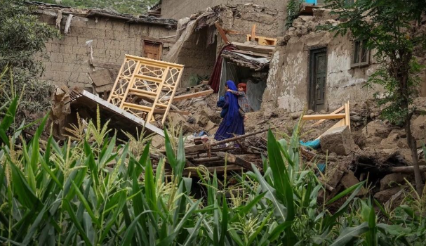 مؤسسة بيل غيتس تقدّم 600 ألف دولار دعماً لضحايا الزلزال في أفغانستان