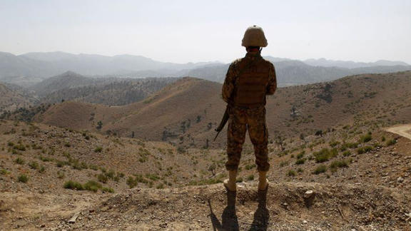 بریتانیا از شهروندان خود خواست نزدیک مرز افغانستان در پاکستان نروند