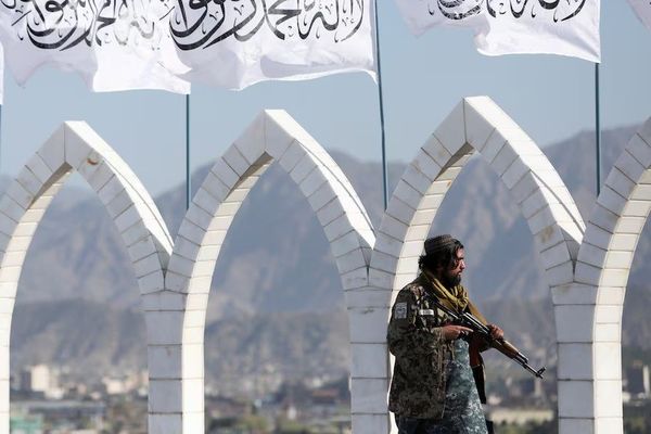 صالح طالبان را «بزرگترین دزدان تاریخ» خواند