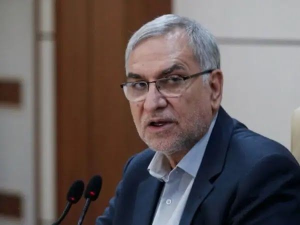 وزیر بهداشت ایران: بیشتر مسافران درمانی از افغانستان و عراق به ایران می‌آیند