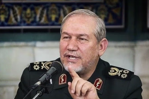 اقتراح مستشار خامنئي للانضمام إلى التحالف الدفاعي بين السعودية وباكستان