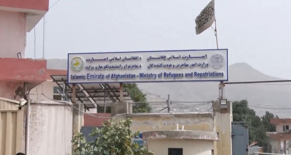 وزارت مهاجرین طالبان: حدود ۱۲ هزار افغان در کشورهای مختلف زندانی‌اند