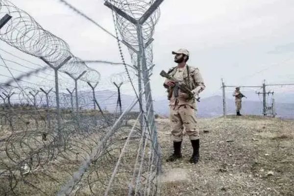 Work Underway to Seal 300km of Iran-Afghanistan Border, Says Iranian Military Official