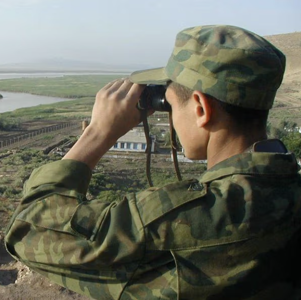 اشتباكات على الحدود تؤدي إلى مقتل أربعة مسلحين خلال محاولتهم عبور إلى طاجيكستان