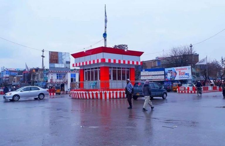 طالبان در قندوز یک مرد را در ملاءعام شلاق زد