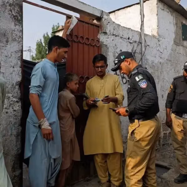 پولیس پنجاب پاکستان عملیات شناسایی و اخراج افغانها را آغاز کرد