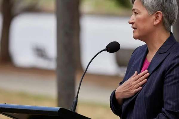 Taliban Eliminates One of the Few Opportunities for Women, Says Australian FM