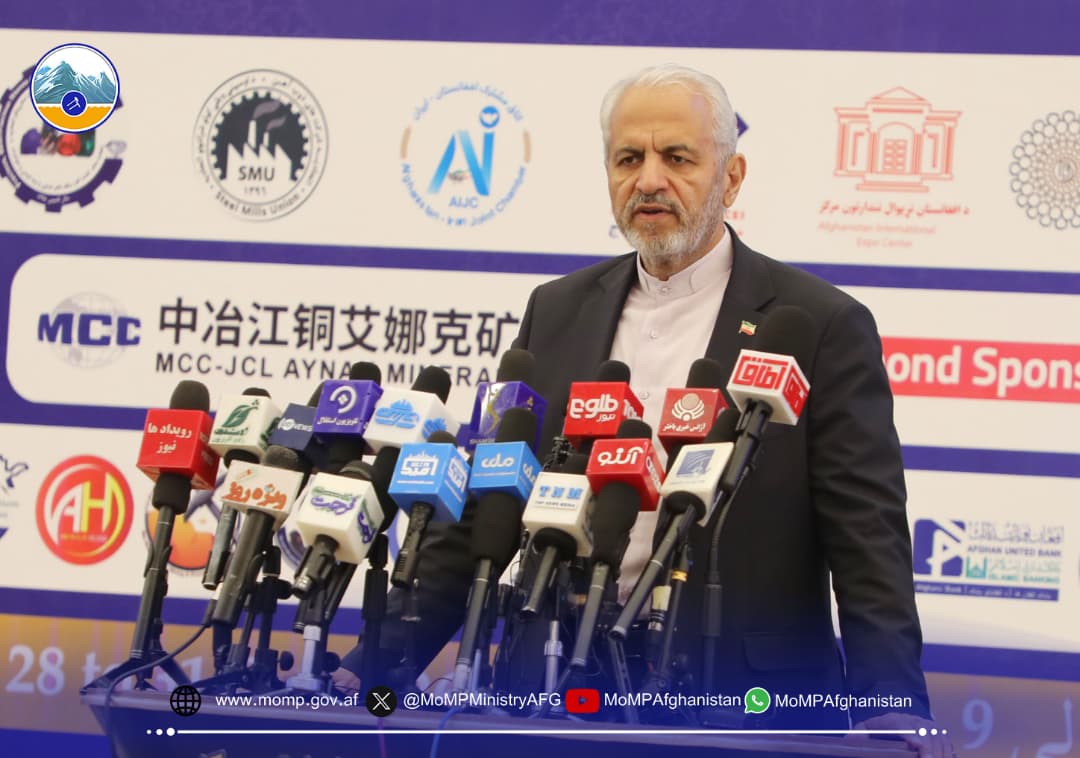 ایراني سفیر د افغان کانونو په اړه پر «سیمه ییزې همکارۍ» ټینګار وکړ