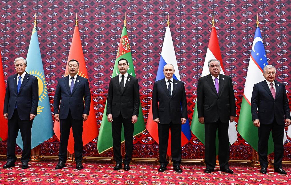 رهبران کشورهای مشترک‌المنافع در ترکمنستان درباره آینده سازمان گفت‌وگو می‌کنند