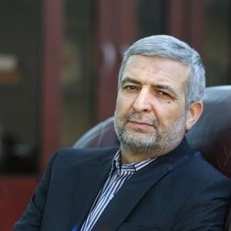 کاظمی قمی:انسداد حساب اتباع افغانستان در ایران ضربه بزرگی به جذب سرمایههای خارجی وارد کرد