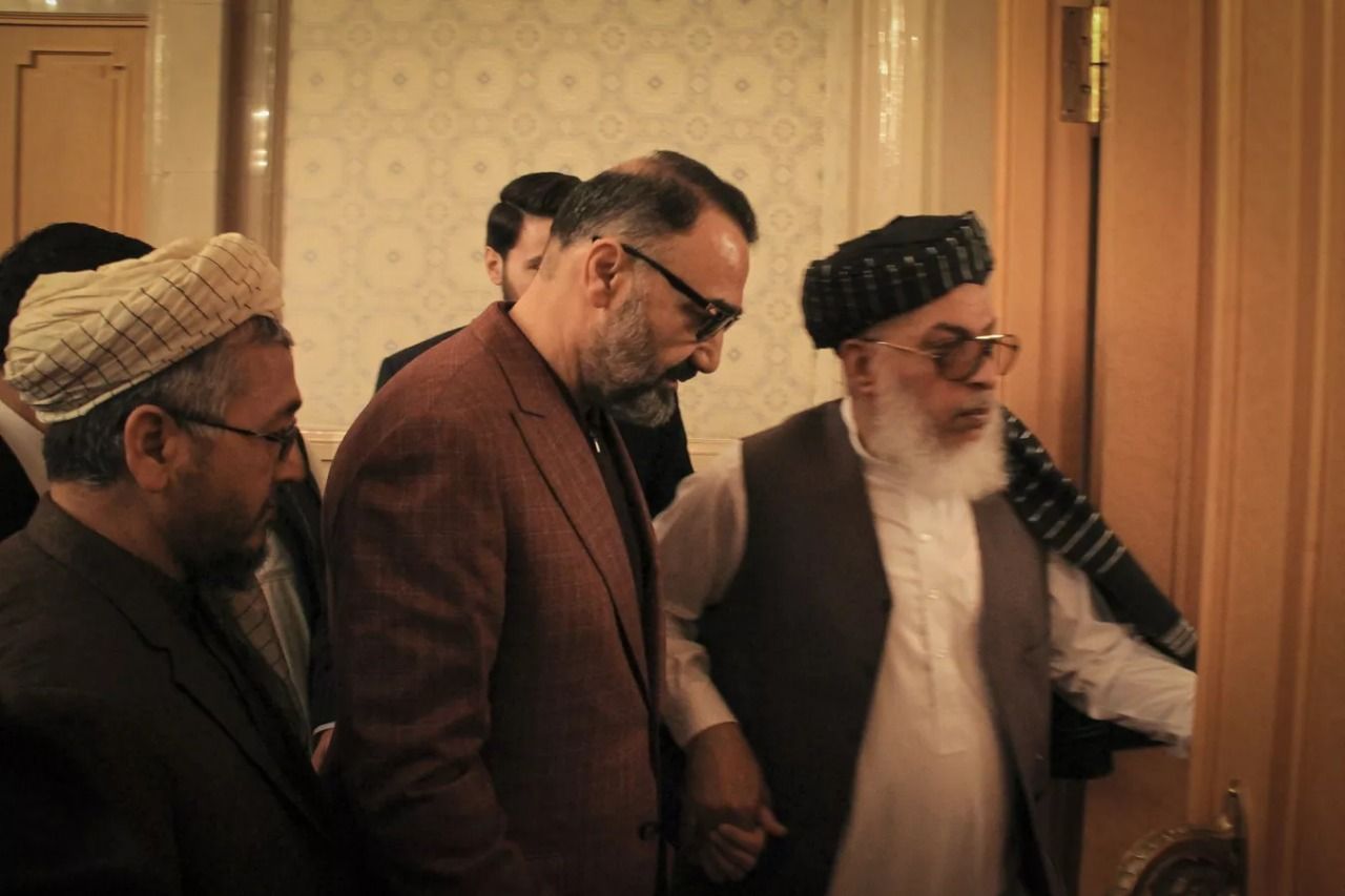 عطا محمد نور: طالبان «خاک‌فروش» نیستند