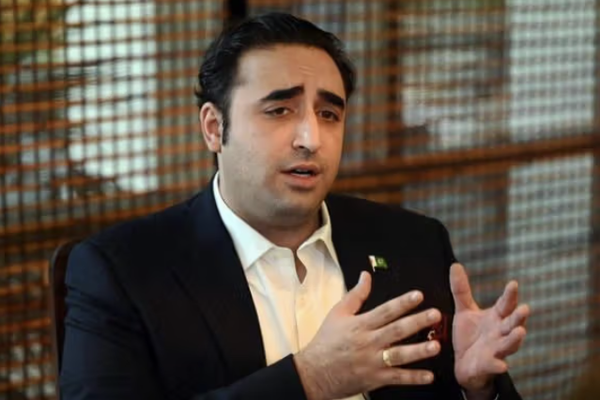 وزير الخارجية الباكستاني السابق: هجمات طالبان تهديد خطير لاستقرار المنطقة