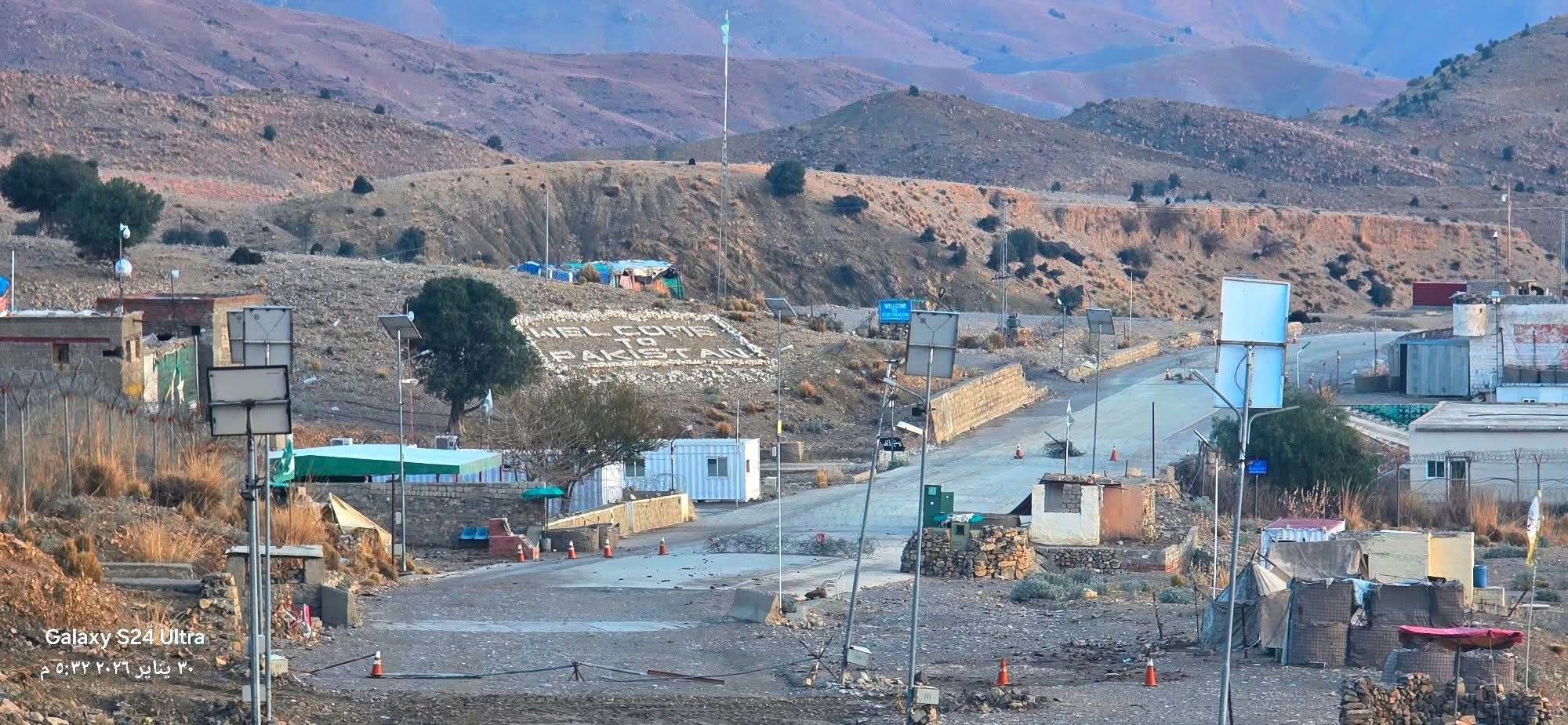 په خوست کې د طالبانو والي د ډیورند کرښې په اوږدو کې د امنیت پر ټینګښت ټینګار وکړ