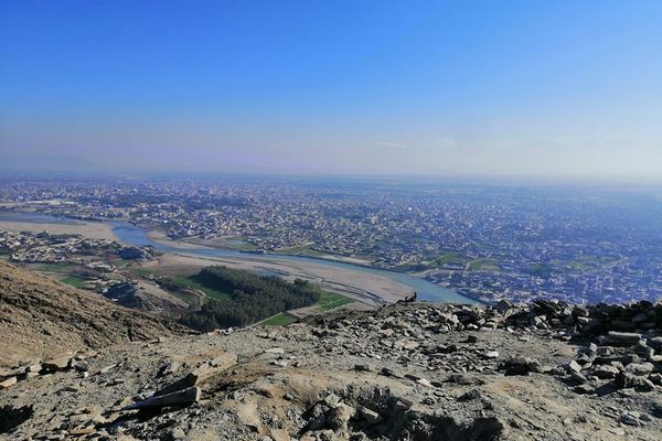 طالبانو په ننګرهار کې په «جنسي ځورونې» د یوې مدرسې تورن ملا له بنده خوشې کړی