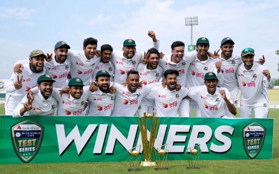 تیم کریکت بنگلادیش با تفاوت شش ویکت پاکستان را در خانهاش شکست داد