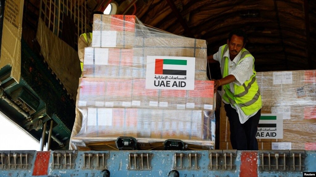 امارات متحده برای زلزله‌زدگان شمال افغانستان پل هوایی کمک‌رسانی ایجاد کرد