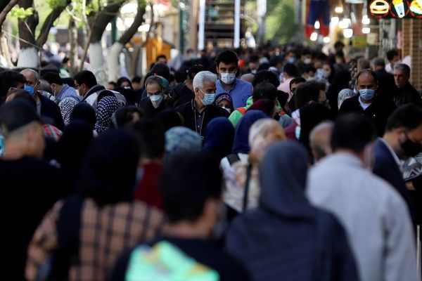 د ایران د کورنیو چارو وزارت: د افغان کډوالو او ایرانيانو ترمنځ ۸۰ زره ودونه ثبت شوي