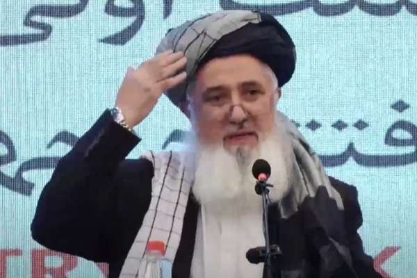 وزیر اقتصاد طالبان: حتی لنگی ما وارداتی است