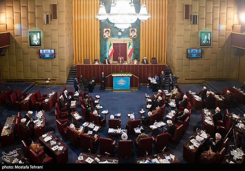 گزارش فایننشل تایمز از «جلسات خصوصی» برای انتخاب جانشین خامنه‌ای