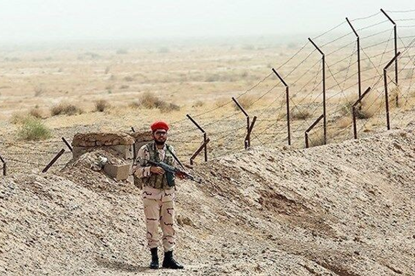 ایران ته د ناقانونه تګ پرمهال د سړې هوا له امله ۷ تنه افغان کډوال مړه شوي