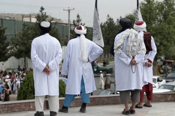 تقرير أممي: طالبان تُعمّم قانون الأمر بالمعروف عبر ضغوط اجتماعية وتُفاقم معاناة الأفغان