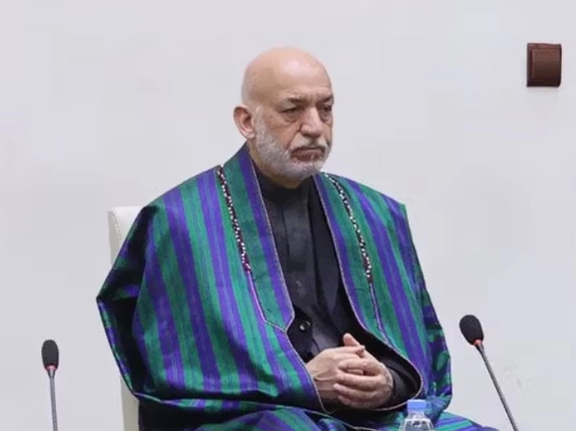 كرزي: أفغانستان بحاجة لتعليم الفتيات والفتيان من أجل التنمية